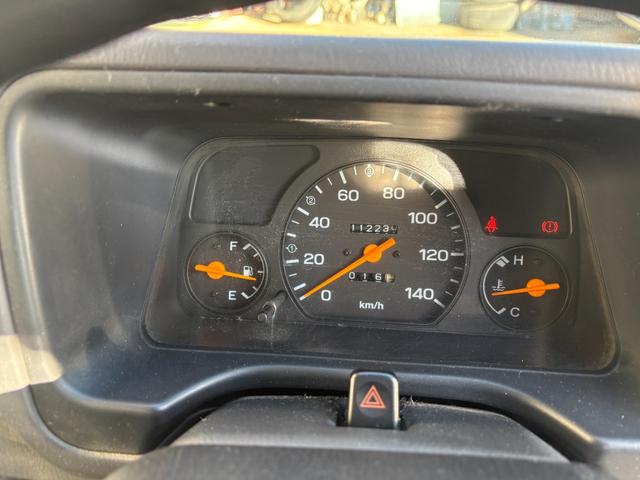 サンバーバン VC 5MT エアコン パワステ 集中ロック タイベル交換歴有 車検令和9年11月まで(26枚目)