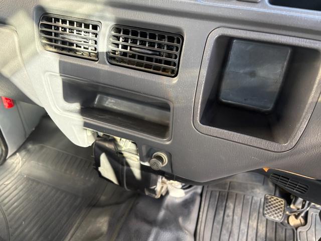 サンバーバン VC 5MT エアコン パワステ 集中ロック タイベル交換歴有 車検令和9年11月まで(29枚目)