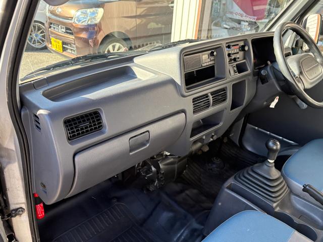 サンバーバン VC 5MT エアコン パワステ 集中ロック タイベル交換歴有 車検令和9年11月まで(35枚目)