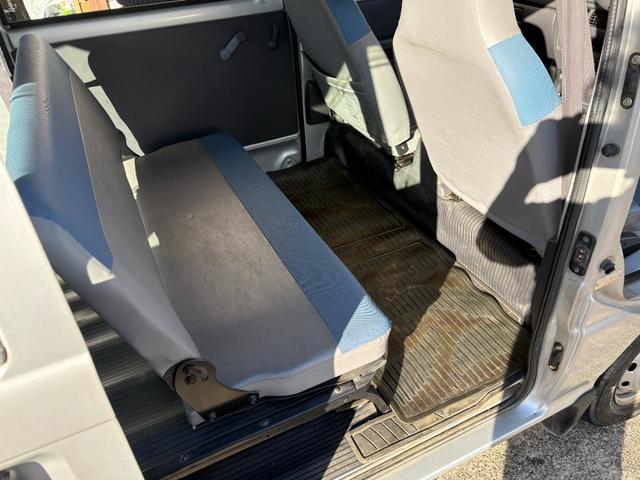 サンバーバン VC 5MT エアコン パワステ 集中ロック タイベル交換歴有 車検令和9年11月まで(38枚目)