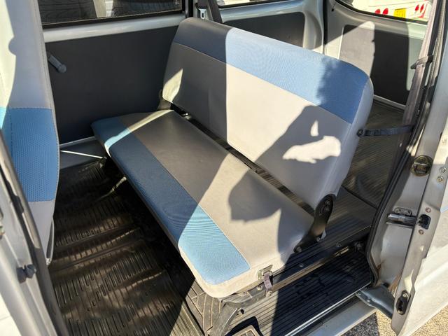 サンバーバン VC 5MT エアコン パワステ 集中ロック タイベル交換歴有 車検令和9年11月まで(39枚目)