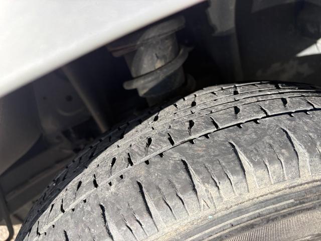 サンバーバン VC 5MT エアコン パワステ 集中ロック タイベル交換歴有 車検令和9年11月まで(45枚目)