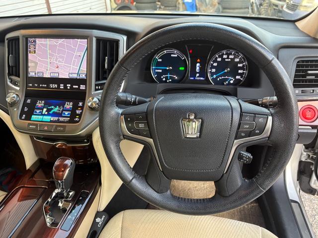 クラウンハイブリッド ロイヤルサルーン エアロパーツ ドラレコ 純正ナビ Bluetoothオーディオ ETC(18枚目)