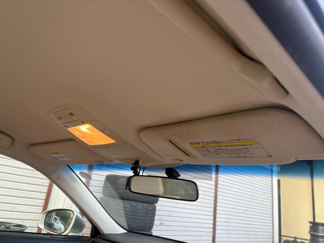 クラウンハイブリッド ロイヤルサルーン エアロパーツ ドラレコ 純正ナビ Bluetoothオーディオ ETC(30枚目)