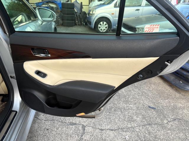 クラウンハイブリッド ロイヤルサルーン エアロパーツ ドラレコ 純正ナビ Bluetoothオーディオ ETC(38枚目)