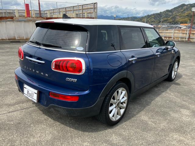 ＭＩＮＩ クーパー　クラブマン　修復歴なし　車検整備付き　走行６．７万キロ　保証付き　純正ナビ　Ａストップ　純正１７インチＡＷ　スマートキー　Ｐスタート　ＥＴＣ　禁煙車　記録簿付き（8枚目）