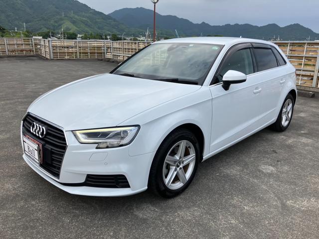 Ａ３ スポーツバック１．４ＴＦＳＩ　純正ナビ　地デジ　Ｂカメラ　Ａストップ　Ｐセンサー　バーチャルＣ　パーキングエイド　アダプティブクルーズＣ　アウディプレセンス　アウディサイドＡ　アクティブレーンキープＡ　スマートキー　Ｐスタート（3枚目）