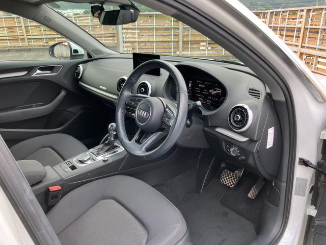 Ａ３ スポーツバック１．４ＴＦＳＩ　純正ナビ　地デジ　Ｂカメラ　Ａストップ　Ｐセンサー　バーチャルＣ　パーキングエイド　アダプティブクルーズＣ　アウディプレセンス　アウディサイドＡ　アクティブレーンキープＡ　スマートキー　Ｐスタート（9枚目）