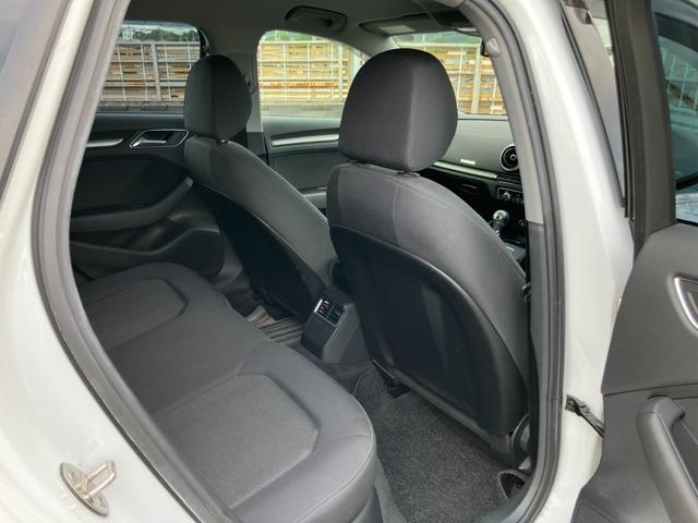 Ａ３ スポーツバック１．４ＴＦＳＩ　純正ナビ　地デジ　Ｂカメラ　Ａストップ　Ｐセンサー　バーチャルＣ　パーキングエイド　アダプティブクルーズＣ　アウディプレセンス　アウディサイドＡ　アクティブレーンキープＡ　スマートキー　Ｐスタート（10枚目）