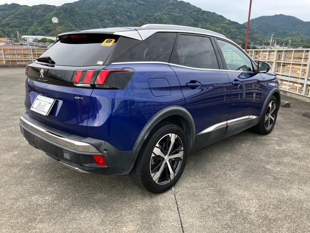 ３００８ ＧＴ　ブルーＨＤｉ　純正ナビ　Ｂカメラ　黒ハーフレザーＳ　パドルシフト　ＢＳＭ　Ｐセンサー　レーンキープ　インテリジェントハイビーム　Ｐバックドア　アクティブセーフティブレーキ　ＤＡＣ　レーダークルーズＣ　ルーフレール（8枚目）