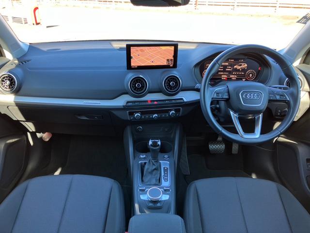 Ｑ２ ３５ＴＦＳＩアドバンスド　純正ナビ　Ｂカメラ　シートＨ　レーダークルーズＣ　Ａストップ　Ｐセンサー　Ｐバックドア　ハイビームＡ　バーチャルＣ　スマートキー　Ｐスタート　ＥＴＣ２．０　純正１７インチＡＷ（13枚目）