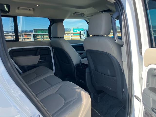 ディフェンダー 110S D300 純正ナビ 360°カメラ ハーフレザーS 純正19インチAW スマートキー ETC Pスタート(10枚目)