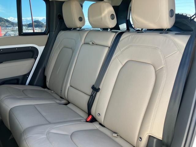 ディフェンダー 110S D300 純正ナビ 360°カメラ ハーフレザーS 純正19インチAW スマートキー ETC Pスタート(12枚目)