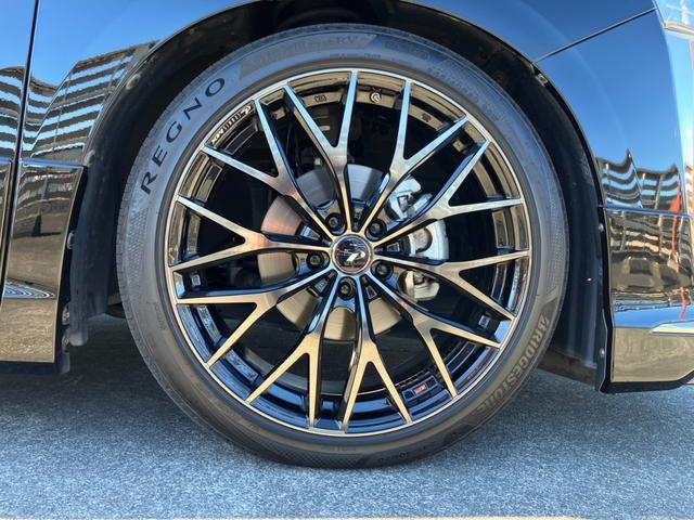 ヴェルファイア ２．５Ｚ　Ａエディション　アルパインナビ地デジ　Ｂカメラ　クリアランスソナー　プリクラッシュ　両側パワスラ　Ａハイビーム　クルーズＣ　電動パーキング　アルパインフリップダウンＭ　社外２本出しマフラー　モデリスタエアロ（23枚目）