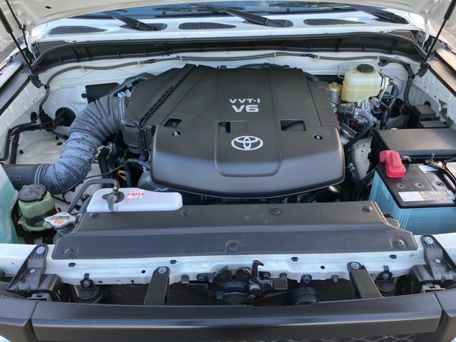 ＦＪクルーザー ベースグレード　アルパインナビ　地デジ　Ｂカメラ　クルーズＣ　Ｐセンサー　ヒッチメンバー　社外１７インチＡＷ　キーレス　ＥＴＣ（20枚目）