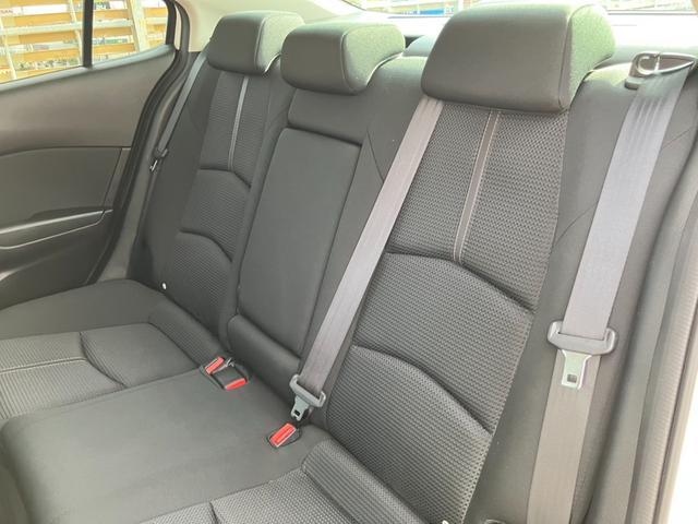 アクセラ １５Ｓプロアクティブ　純正ナビ　地デジ　３６０°カメラ　スマートシティーブレーキサポート　ＢＳＭシステム　レーンキープＡ　マツダスピード１８インチＡＷ　ｉ－ｓｔｏｐ　パーキングセンサー　ＨＵＤ　パドルシフト　クルーズＣ（12枚目）