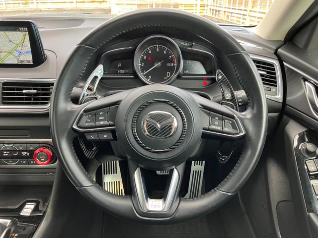 アクセラ １５Ｓプロアクティブ　純正ナビ　地デジ　３６０°カメラ　スマートシティーブレーキサポート　ＢＳＭシステム　レーンキープＡ　マツダスピード１８インチＡＷ　ｉ－ｓｔｏｐ　パーキングセンサー　ＨＵＤ　パドルシフト　クルーズＣ（14枚目）