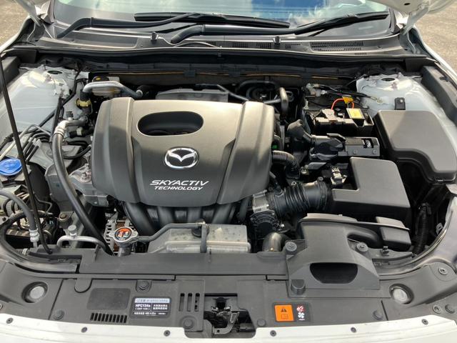 アクセラ １５Ｓプロアクティブ　純正ナビ　地デジ　３６０°カメラ　スマートシティーブレーキサポート　ＢＳＭシステム　レーンキープＡ　マツダスピード１８インチＡＷ　ｉ－ｓｔｏｐ　パーキングセンサー　ＨＵＤ　パドルシフト　クルーズＣ（21枚目）