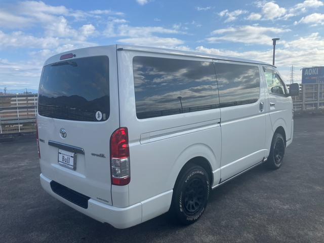 ハイエースバン スーパーＧＬ　ダークプライムＩＩ　アルパインナビ　地デジ　両側パワスラ　スマートキー（8枚目）