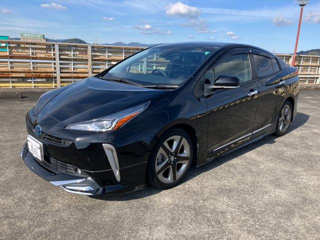 プリウス Sツーリングセレクション アルパインナビ 地デジ 360°カメラ 黒レザーS クルーズC Aハイビーム プリクラッシュ トヨタセーフティS モデリスタエアロFSR 純正17インチAW スマートキー Pスタート ETC(3枚目)