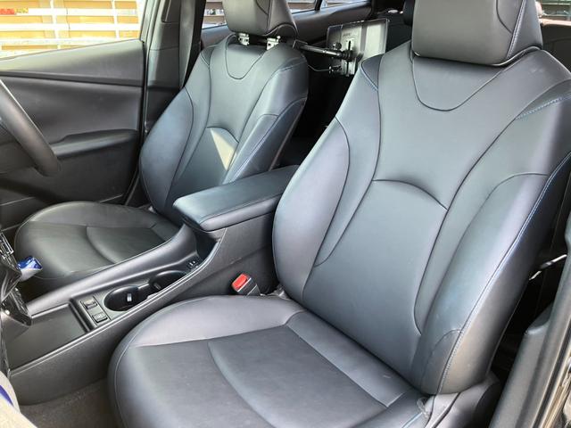 プリウス Sツーリングセレクション アルパインナビ 地デジ 360°カメラ 黒レザーS クルーズC Aハイビーム プリクラッシュ トヨタセーフティS モデリスタエアロFSR 純正17インチAW スマートキー Pスタート ETC(10枚目)