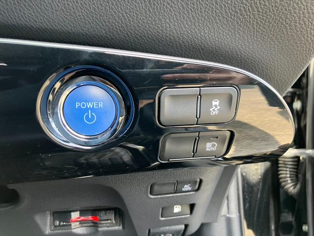 プリウス Sツーリングセレクション アルパインナビ 地デジ 360°カメラ 黒レザーS クルーズC Aハイビーム プリクラッシュ トヨタセーフティS モデリスタエアロFSR 純正17インチAW スマートキー Pスタート ETC(16枚目)