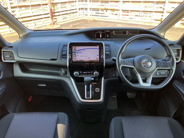 セレナ ハイウェイスター　Ｖセレクション　純正ナビ　地デジ　Ｂカメラ　クルーズＣ　Ａストップ　両側パワスラ　純正１８インチＡＷ　スマートキー　Ｐスタート　ＥＴＣ（14枚目）