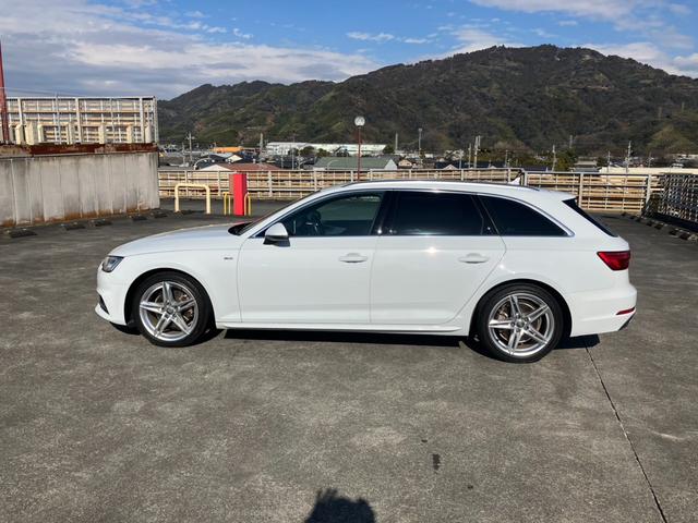 Ａ４アバント ２．０ＴＦＳＩスポーツ　Ｓラインパッケージ　純正ナビ　地デジ　Ｂカメラ　ハーフレザーＳ　Ｐシート　シートＨ　アウディプレセンス　アクティブレーンＡ　パーキングエイド　Ｐバックドア　パドルシフト　バーチャルＣ　Ａストップ　ルーフレール　Ｐスタート（4枚目）