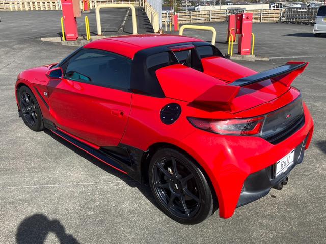 S660 MUGEN RA ディスプレイオーディオ Bカメラ 赤レザーS クルーズコントロール リアウィング 無限RA NO.651 ハードトップ 660台限定車 キーレス Pスタート ETC(6枚目)