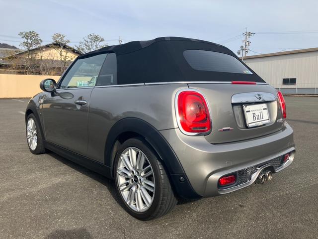 �u���ł͈��S�̈�N�ԕۏؑ��s���������ԗ��ɕt�������Ē����܂��P�O�O���ڂ̕ۏ؉ӏ��ƕʓr�L���ł����ۏ؂̉������\�ł��ڂ����̓X�^�b�t�܂ł��₢���킹������