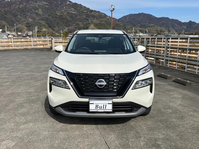 エクストレイル Ｘ　ｅ－４ＯＲＣＥ　純正９インチナビ　地デジ　Ｂカメラ　パワーシート　シートＨ　ステアリングＨ　Ｐバックドア　セーフティシールド　レーダークルーズＣ　ｅ－Ｐｅｄａｌ　スマートキー　Ｐスタート　ＥＴＣ（2枚目）