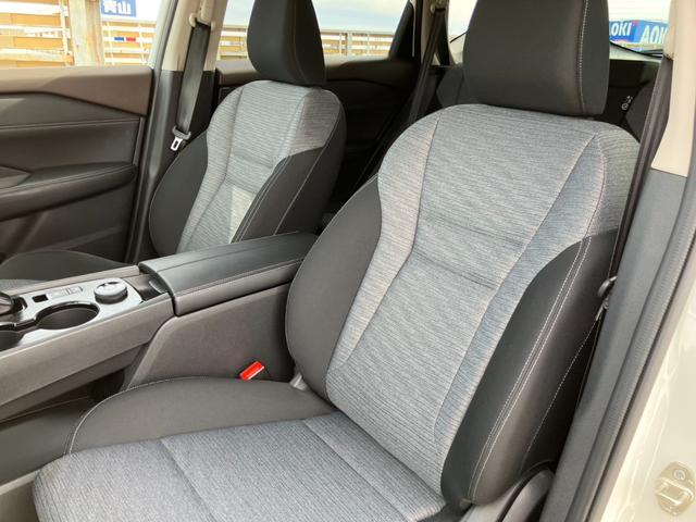 エクストレイル Ｘ　ｅ－４ＯＲＣＥ　純正９インチナビ　地デジ　Ｂカメラ　パワーシート　シートＨ　ステアリングＨ　Ｐバックドア　セーフティシールド　レーダークルーズＣ　ｅ－Ｐｅｄａｌ　スマートキー　Ｐスタート　ＥＴＣ（11枚目）