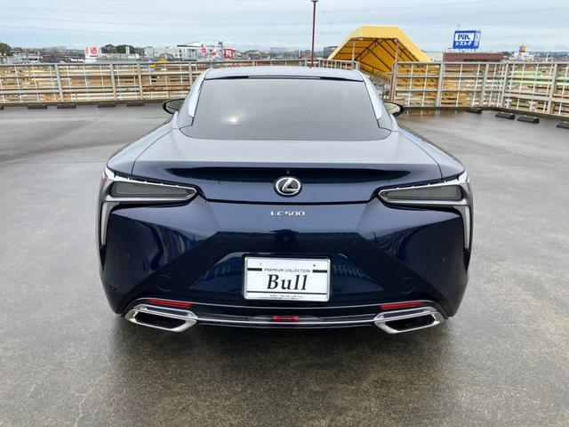 ＬＣ ＬＣ５００　Ｌパッケージ　純正ナビ　地デジ　Ｂカメラ　赤革シート　Ｐシート　シートＡＣ　ステアリングＨ　レクサスセーフティシステム　レーダークルーズＣ　ガラスルーフ　パドルシフト　ＨＵＤ　ＢＳＭ　スマートキー　Ｐスタート（7枚目）