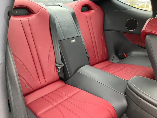 ＬＣ ＬＣ５００　Ｌパッケージ　純正ナビ　地デジ　Ｂカメラ　赤革シート　Ｐシート　シートＡＣ　ステアリングＨ　レクサスセーフティシステム　レーダークルーズＣ　ガラスルーフ　パドルシフト　ＨＵＤ　ＢＳＭ　スマートキー　Ｐスタート（10枚目）