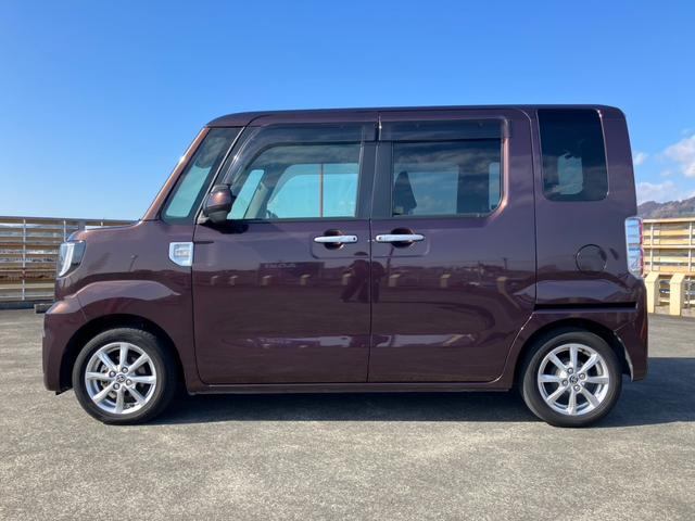 ピクシスメガ Ｌ　ＳＡＩＩＩ　純正ナビ　地デジ　Ｂカメラ　トヨタセーフティＳ　両側パワスラ　Ａストップ　Ｐスタート　ＥＴＣ（4枚目）