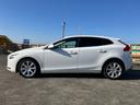 V40 D4 インスクリプション 純正ナビ Bカメラ 黒革シート Pシート シートH クルーズC パドルシフト 衝突警告 レーンキーピングエイド Pセンサー ETC 中古車画像_4