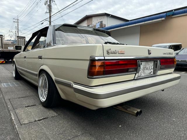 マークII グランデ ツインカム24 限定車 リミテッド 載せ替え5速公認車 044たまごパール 純正リヤバイザー 14インチSSRフォーミュラーメッシュ 社外マフラー(8枚目)