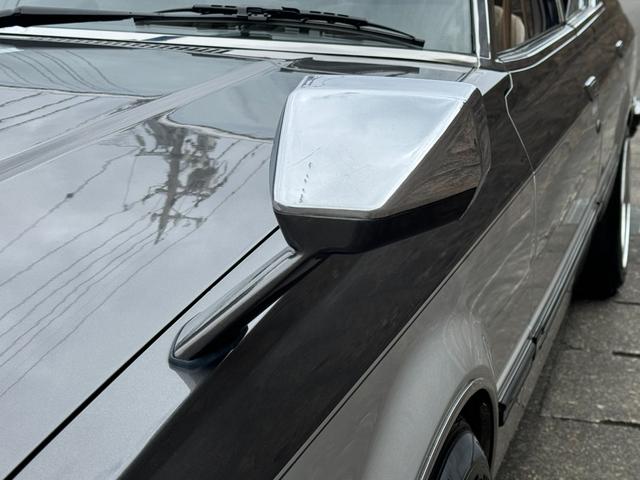 クレスタ スーパールーセント　角目４灯　グレーツートン　５速　フェンダーミラー　車高調　オリジナルマフラー　社外１４インチアルミ・フォーカスレーシング　社外デッキ　社外ステアリング　社外シフトノブ（15枚目）