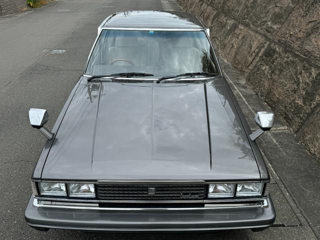 クレスタ スーパールーセント　角目４灯　グレーツートン　５速　フェンダーミラー　車高調　オリジナルマフラー　社外１４インチアルミ・フォーカスレーシング　社外デッキ　社外ステアリング　社外シフトノブ（22枚目）