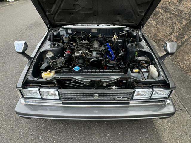 クレスタ スーパールーセント　角目４灯　グレーツートン　５速　フェンダーミラー　車高調　オリジナルマフラー　社外１４インチアルミ・フォーカスレーシング　社外デッキ　社外ステアリング　社外シフトノブ（30枚目）