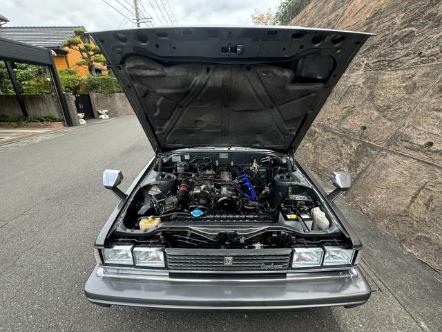 クレスタ スーパールーセント　角目４灯　グレーツートン　５速　フェンダーミラー　車高調　オリジナルマフラー　社外１４インチアルミ・フォーカスレーシング　社外デッキ　社外ステアリング　社外シフトノブ（31枚目）