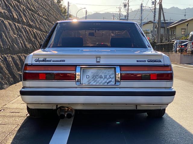 クレスタ スーパールーセント　ツインカム２４　後期型　赤内装　５速公認　車高調　ＳＳＲ１４インチマークＩＩＩ　Ｄ－ＣＡＲＳオリジナルマフラー　フロントスポイラー　リヤスポイラー　デジパネ　ＫＥＮＷＯＯＤ当時物デッキ　社外ステアリング　水中花（6枚目）