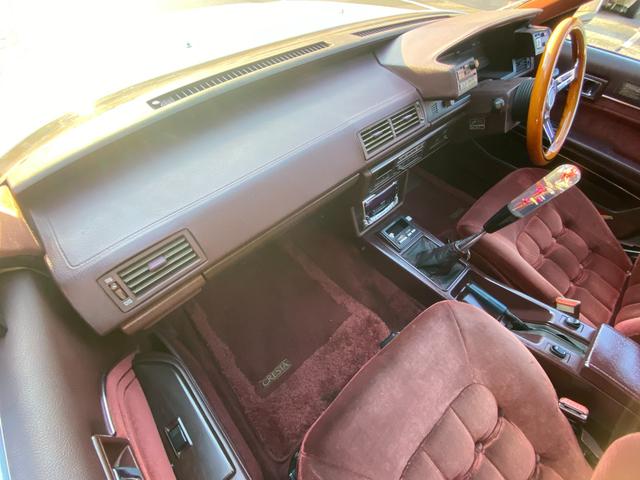 クレスタ スーパールーセント　ツインカム２４　後期型　赤内装　５速公認　車高調　ＳＳＲ１４インチマークＩＩＩ　Ｄ－ＣＡＲＳオリジナルマフラー　フロントスポイラー　リヤスポイラー　デジパネ　ＫＥＮＷＯＯＤ当時物デッキ　社外ステアリング　水中花（17枚目）