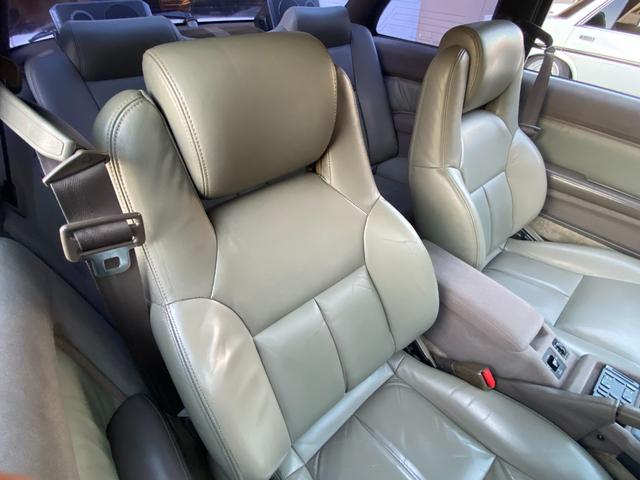 ソアラ ３．０ＧＴ－リミテッド　後期型　純正フルエアロ　パールツートン　純正エアサス　社外ＢＢＳアルミ（純正アルミあり）本革シート　内装植毛塗装（17枚目）