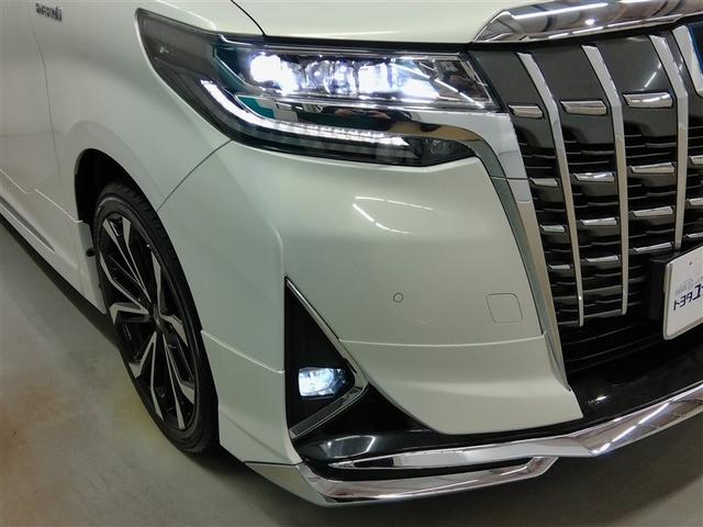 アルファードハイブリッド Ｇ　ハイブリッド　４ＷＤ　電動シート　安全装備　衝突被害軽減システム　横滑り防止機能　ＡＢＳ　エアバッグ　オートクルーズコントロール　盗難防止装置　バックカメラ　ＥＴＣ　ドラレコ　ＣＤ　スマートキー（9枚目）