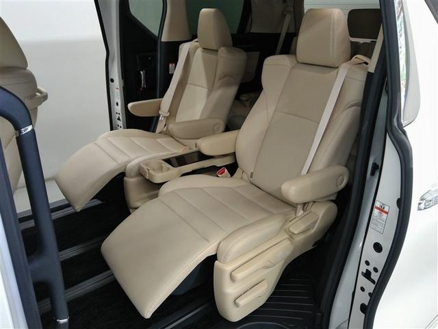 アルファードハイブリッド Ｇ　ハイブリッド　４ＷＤ　電動シート　安全装備　衝突被害軽減システム　横滑り防止機能　ＡＢＳ　エアバッグ　オートクルーズコントロール　盗難防止装置　バックカメラ　ＥＴＣ　ドラレコ　ＣＤ　スマートキー（15枚目）