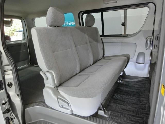 ハイエースバン ロングスーパーGL ABS エアバッグ 盗難防止装置 バックカメラ ETC ミュージックプレイヤー接続可 CD キーレス フル装備 Wエアコン オートマ(9枚目)