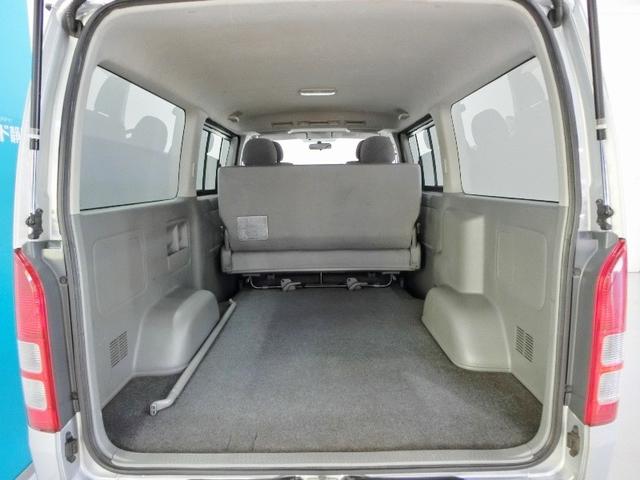 ハイエースバン ロングスーパーGL ABS エアバッグ 盗難防止装置 バックカメラ ETC ミュージックプレイヤー接続可 CD キーレス フル装備 Wエアコン オートマ(10枚目)