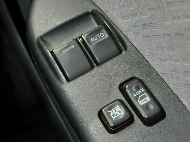 ハイエースバン ロングスーパーGL ABS エアバッグ 盗難防止装置 バックカメラ ETC ミュージックプレイヤー接続可 CD キーレス フル装備 Wエアコン オートマ(18枚目)