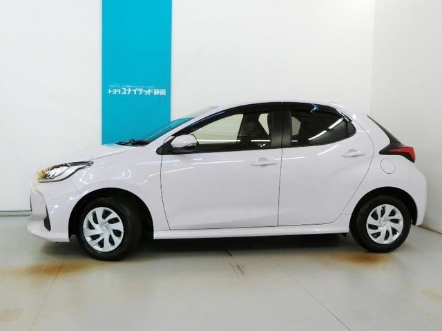 ヤリス ハイブリッドＧ　ハイブリッド　ワンオーナー　展示・試乗車　安全装備　衝突被害軽減システム　横滑り防止機能　ＡＢＳ　エアバッグ　オートクルーズコントロール　盗難防止装置　バックカメラ　ＥＴＣ　ドラレコ　スマートキー（3枚目）